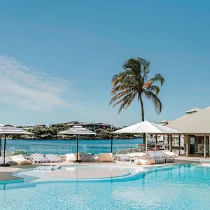 4* Отель Novotel Sunshine Coast