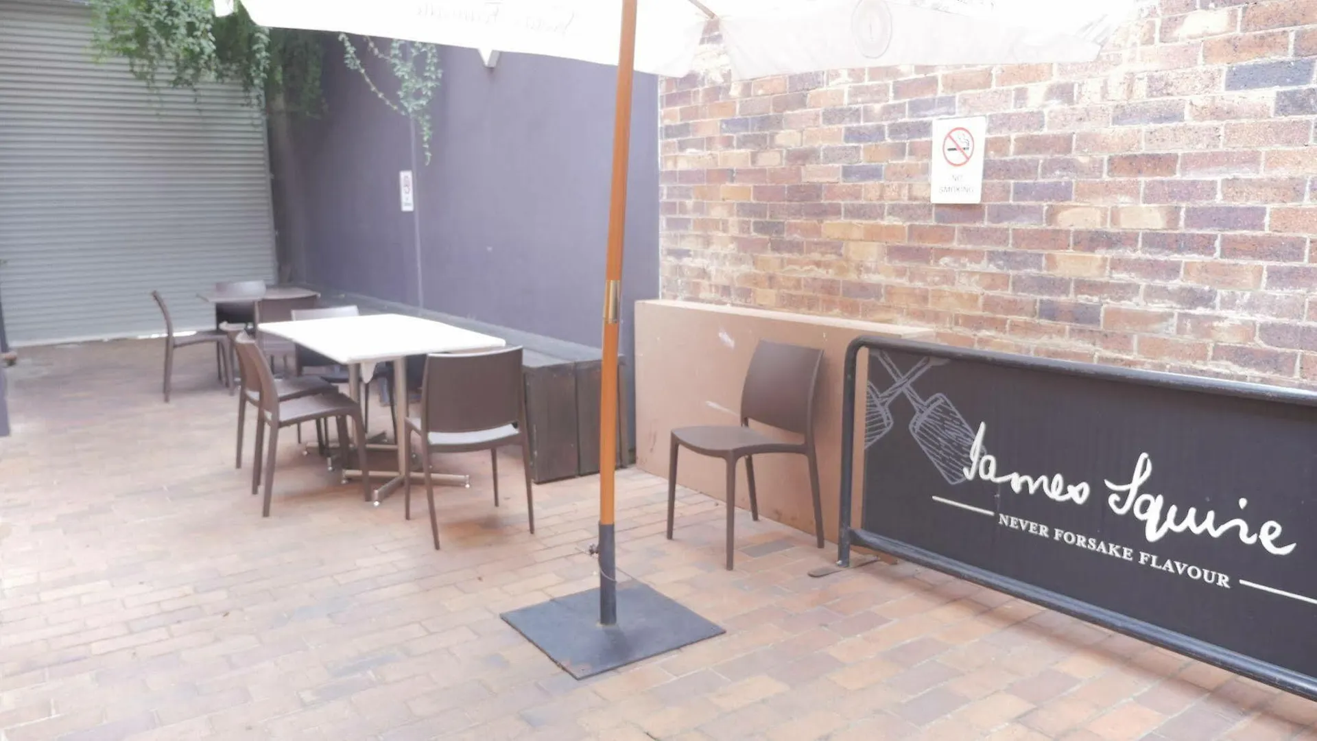 **  National Hotel Toowoomba Australia